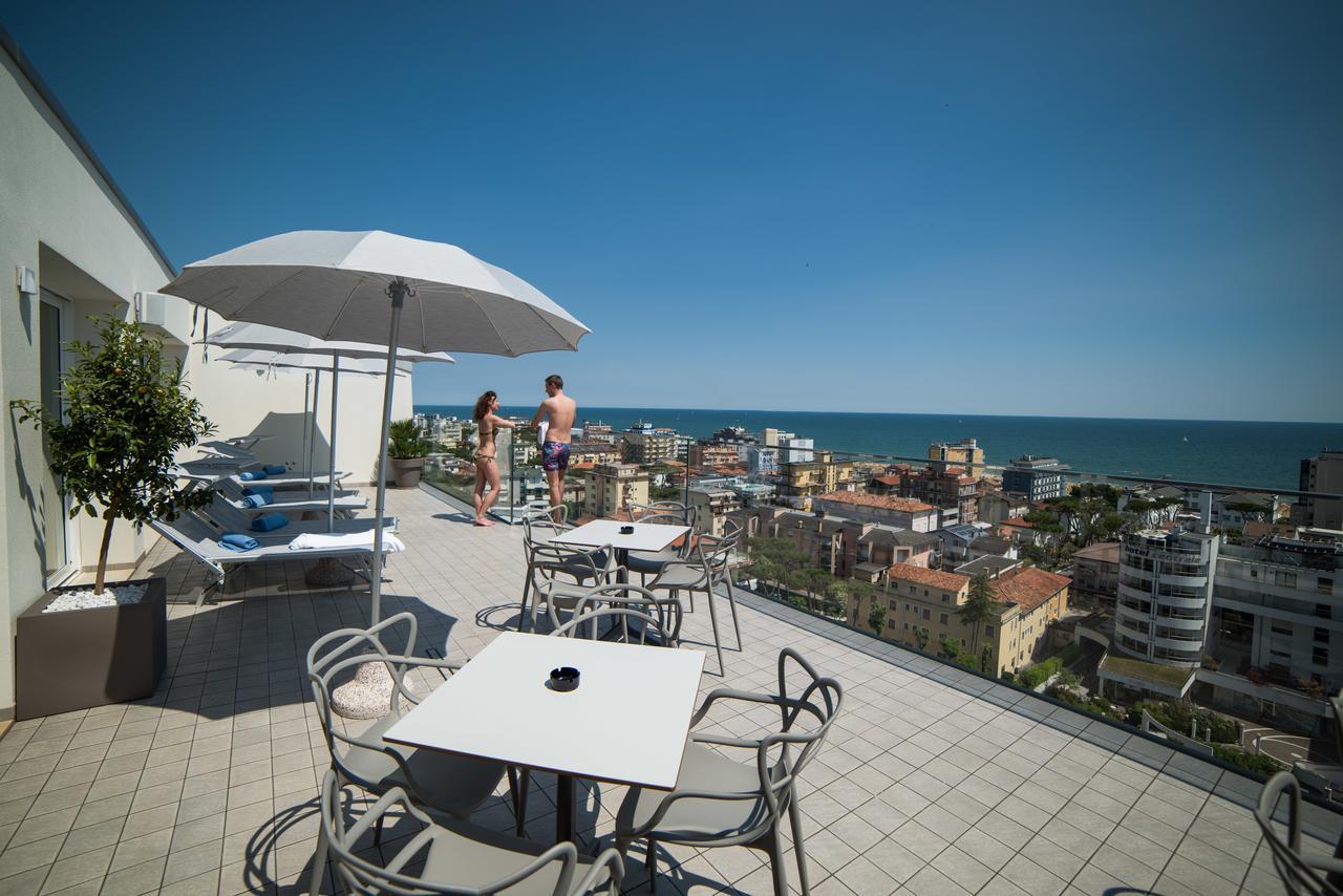 Hesperia Hotel & Residence Lido di Jesolo Buitenkant foto
