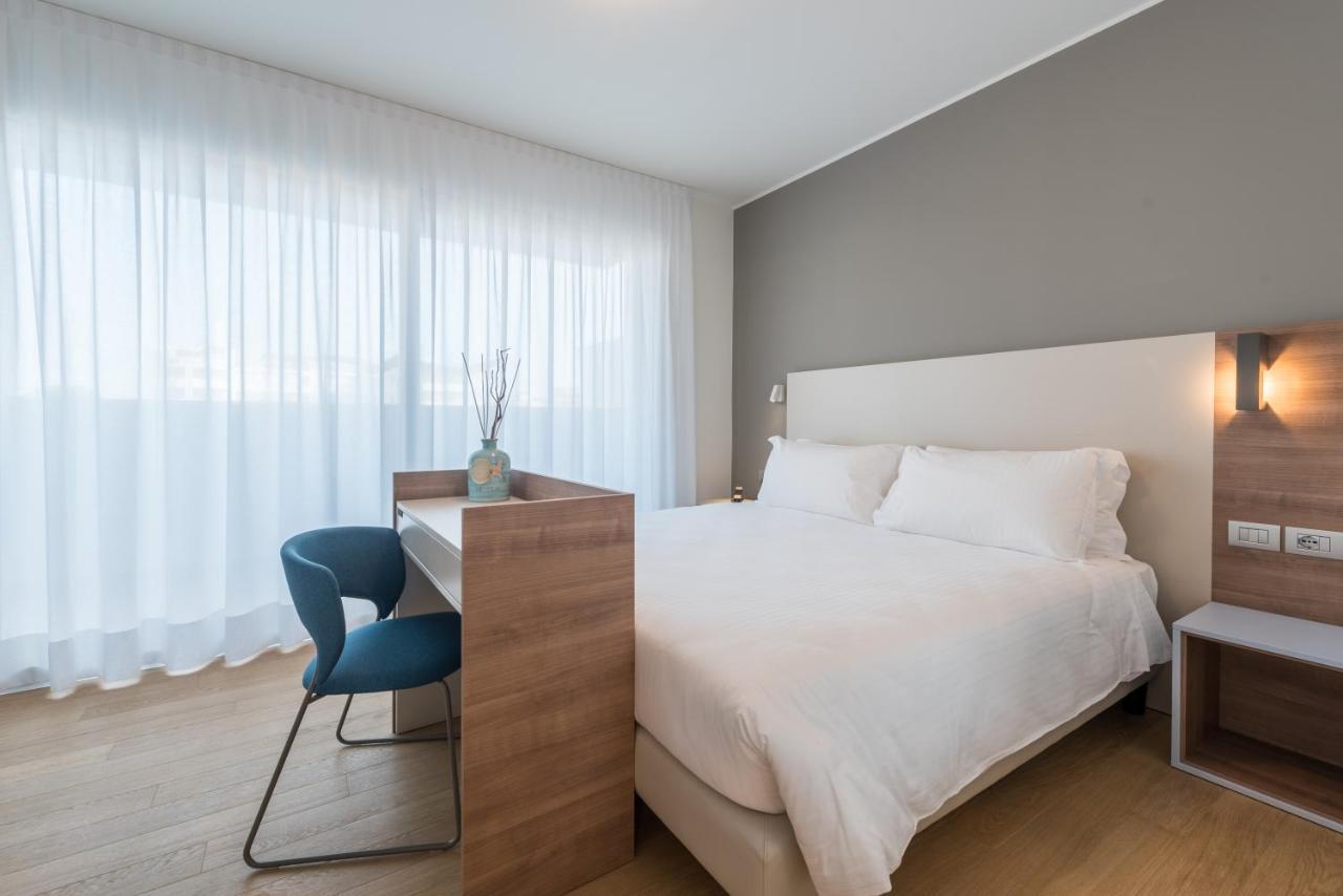 Hesperia Hotel & Residence Lido di Jesolo Kamer foto